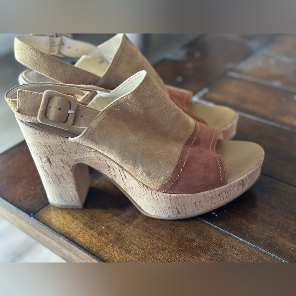 Beautiful shoes goes great with jean!